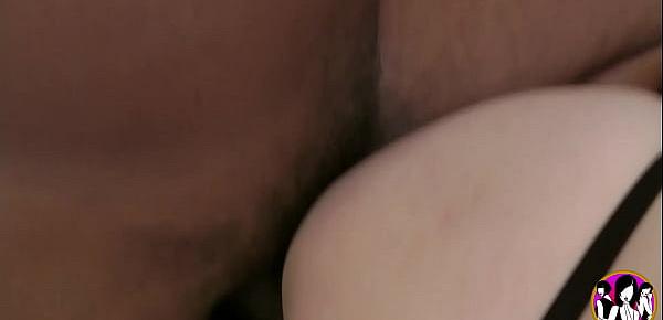  Mature slut Mélodie gets 3 perverts for a gangbang